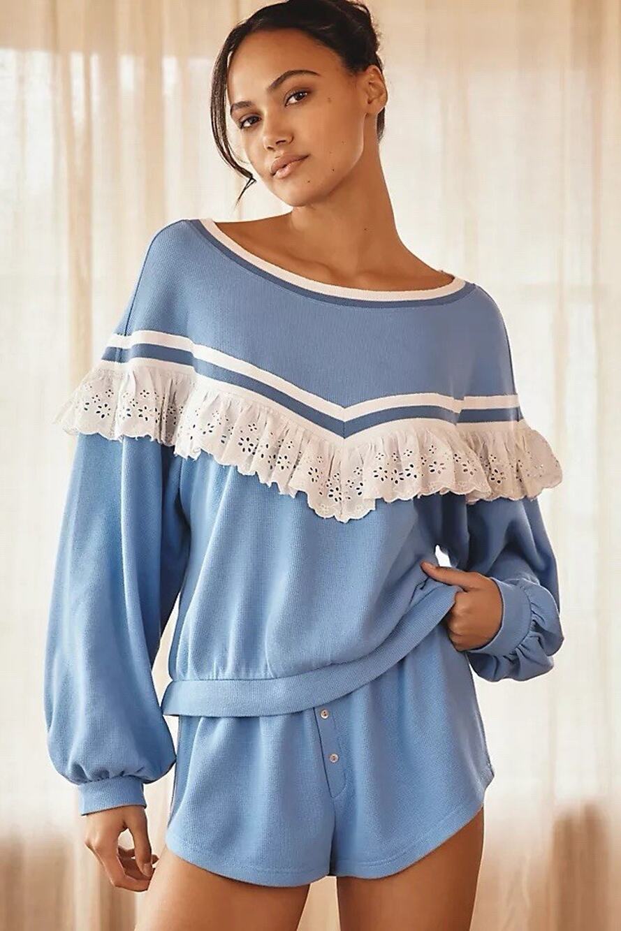 Anthropologie Women’s Ruffle Sweatshirt Size XL & Lounge Shorts Size Medium SET